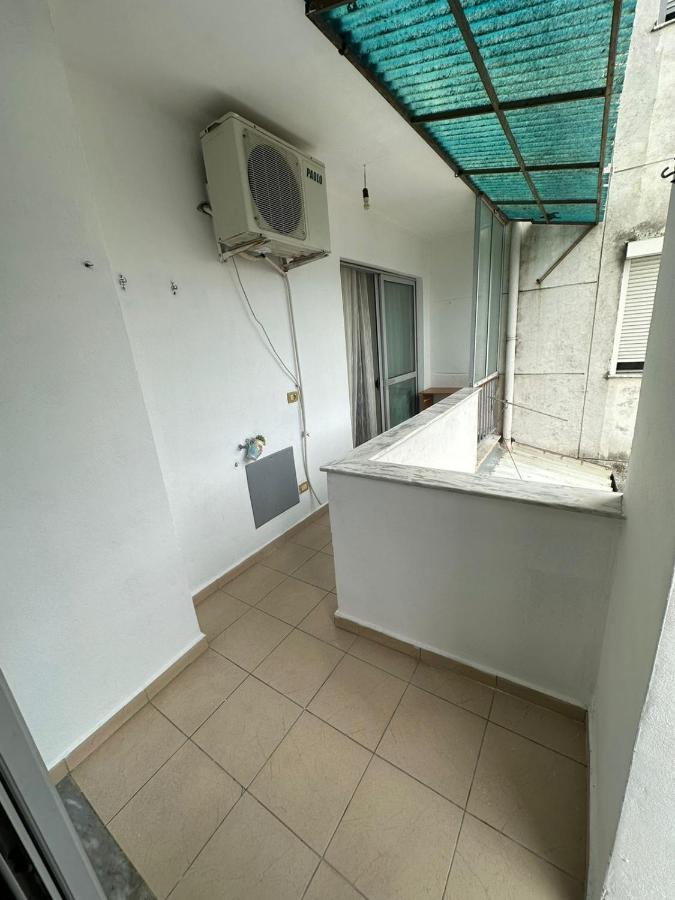 Cozy Apartment In The City Center Shkodër Exteriör bild